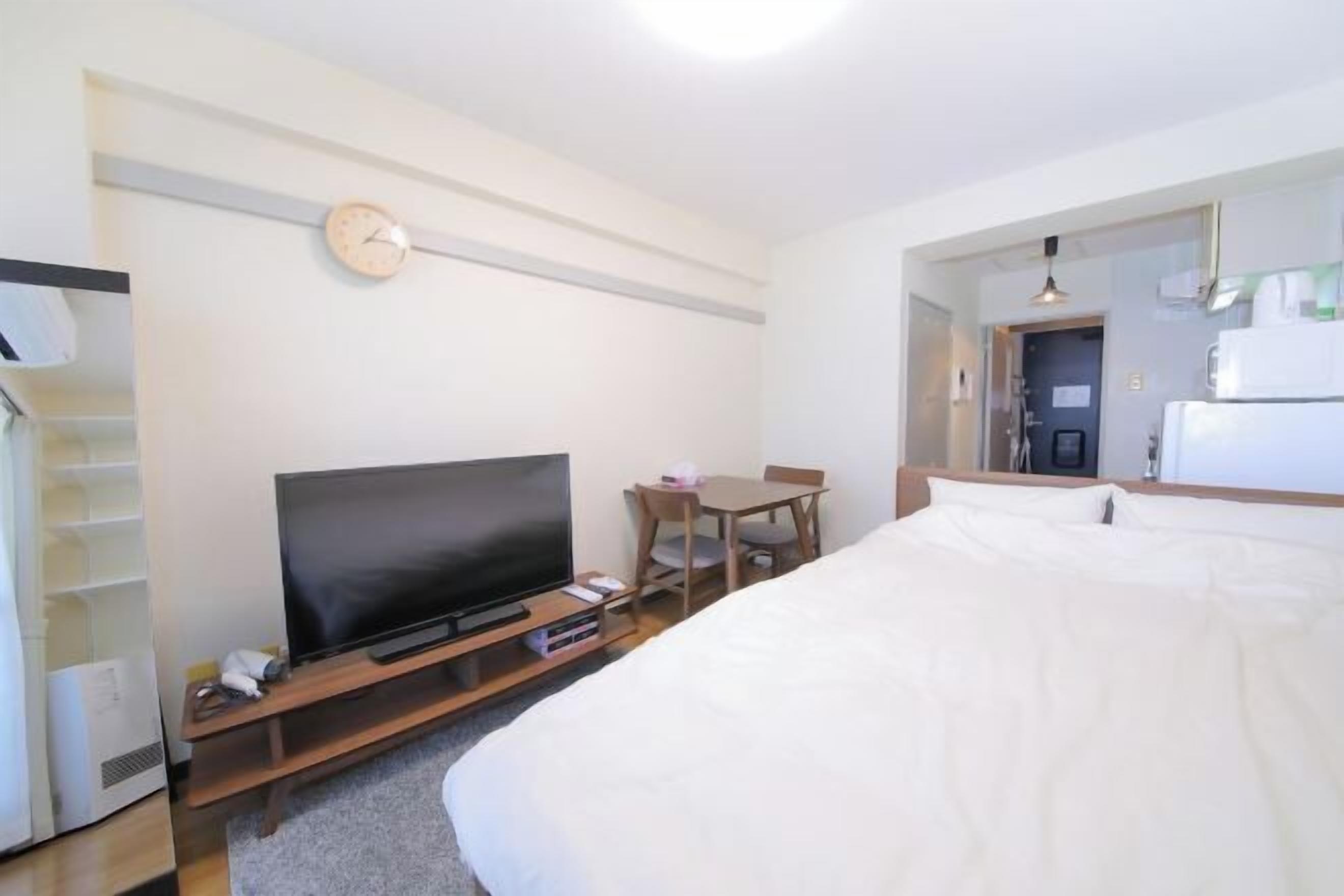 Individually decorated, individually furnished, free WiFi