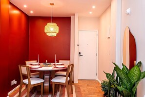 Dining - Leblon Central Location Newly Renovated  (Leblon Rio de Janeiro)