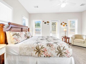 Hus, flere senger (Sunny Delight) | 4 soverom, strykejern/-brett, wi-fi (inkludert) og sengetøy