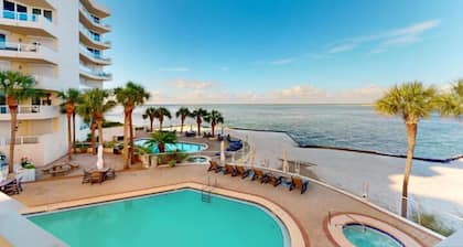 East Pass Towers 111