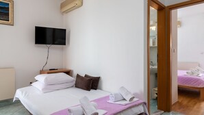 1 室のベッドルーム、WiFi