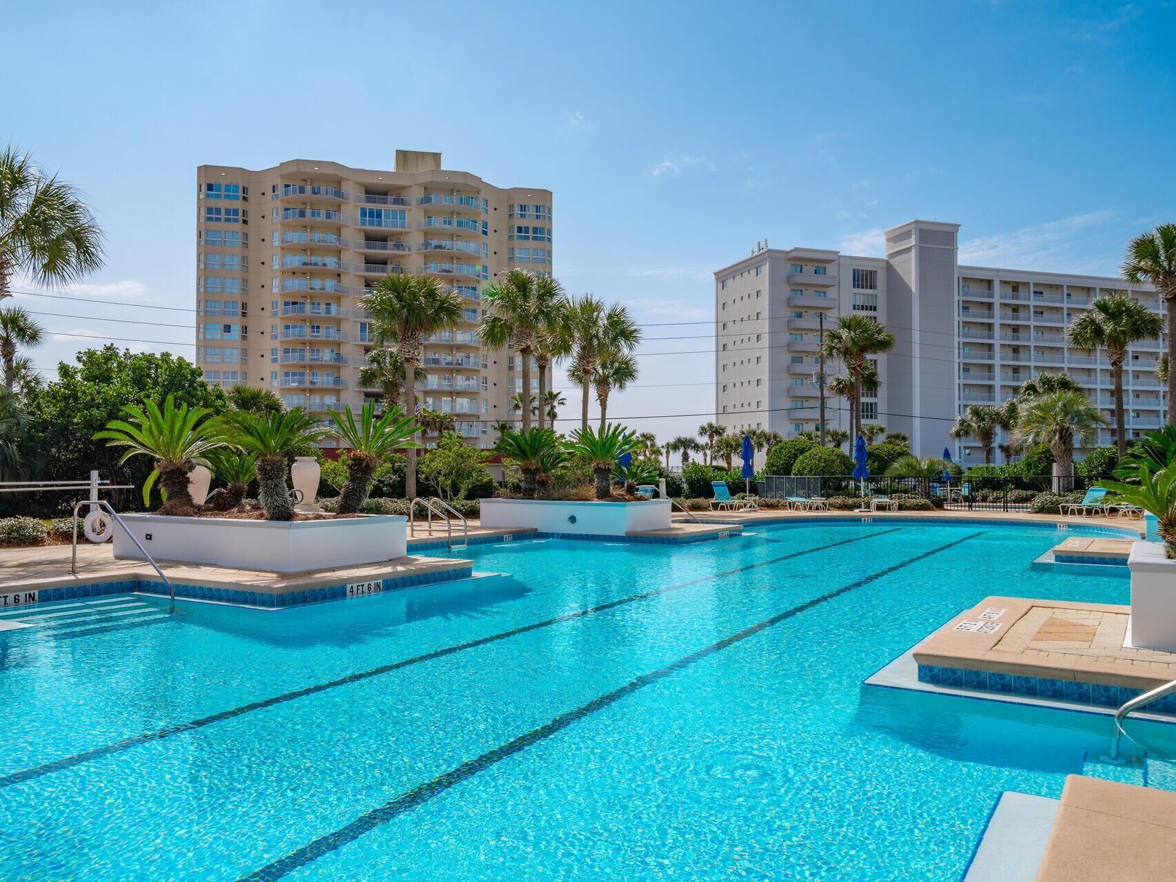 Appartement, Meerdere bedden (Harbor Landing 203B) | Zwembad | Een buitenzwembad