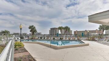Condo, Multiple Beds, Bay View (Dolphin Point 404B) | Pool | Outdoor pool