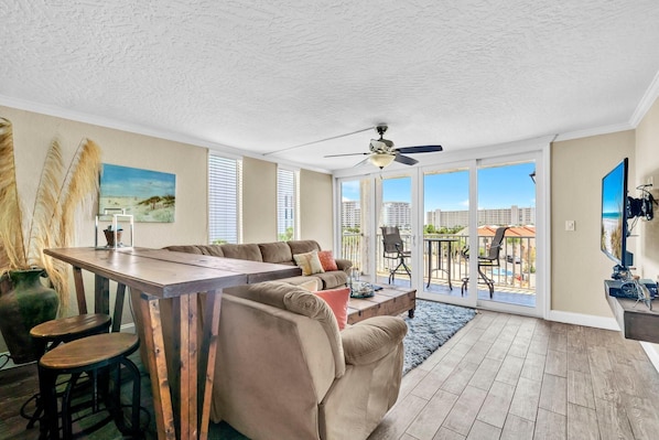 Condo, Multiple Beds, Canal View (Dolphin Point 402B) | Living area