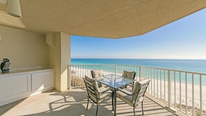 Outdoor dining - Inlet Reef 607 (Destin)