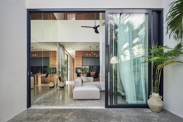 Bagian depan properti