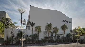 Fachada de la propiedad