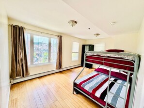 4 bedrooms, desk, iron/ironing board, travel cot