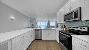 Condo, Multiple Beds, Ocean View (Shoreline Towers 2124) | Private kitchen - Shoreline Towers 2124 (Destin)