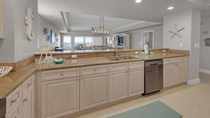 Condo, Multiple Beds (Harbor Landing 201B) | Private kitchen | Oven, toaster