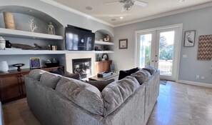House, Multiple Beds (Beach Blessings) | Living area - Beach Blessings (Miramar Beach)