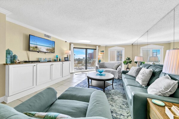 Condo, Multiple Beds, Beach View (Inlet Reef 215) | Living area