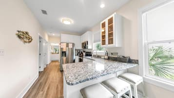 Condo, Multiple Beds, Beach View (Hidden Lake Condos 321) | Private kitchen | Oven, toaster