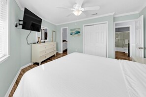 2 bedrooms, iron/ironing board