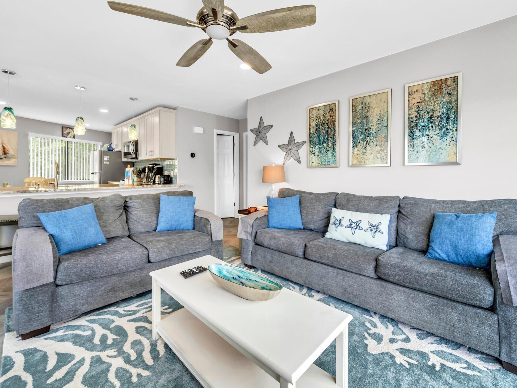 Condo, 1 King Bed with Sofa bed (Crystal Village II, unit 6B) | Living area
