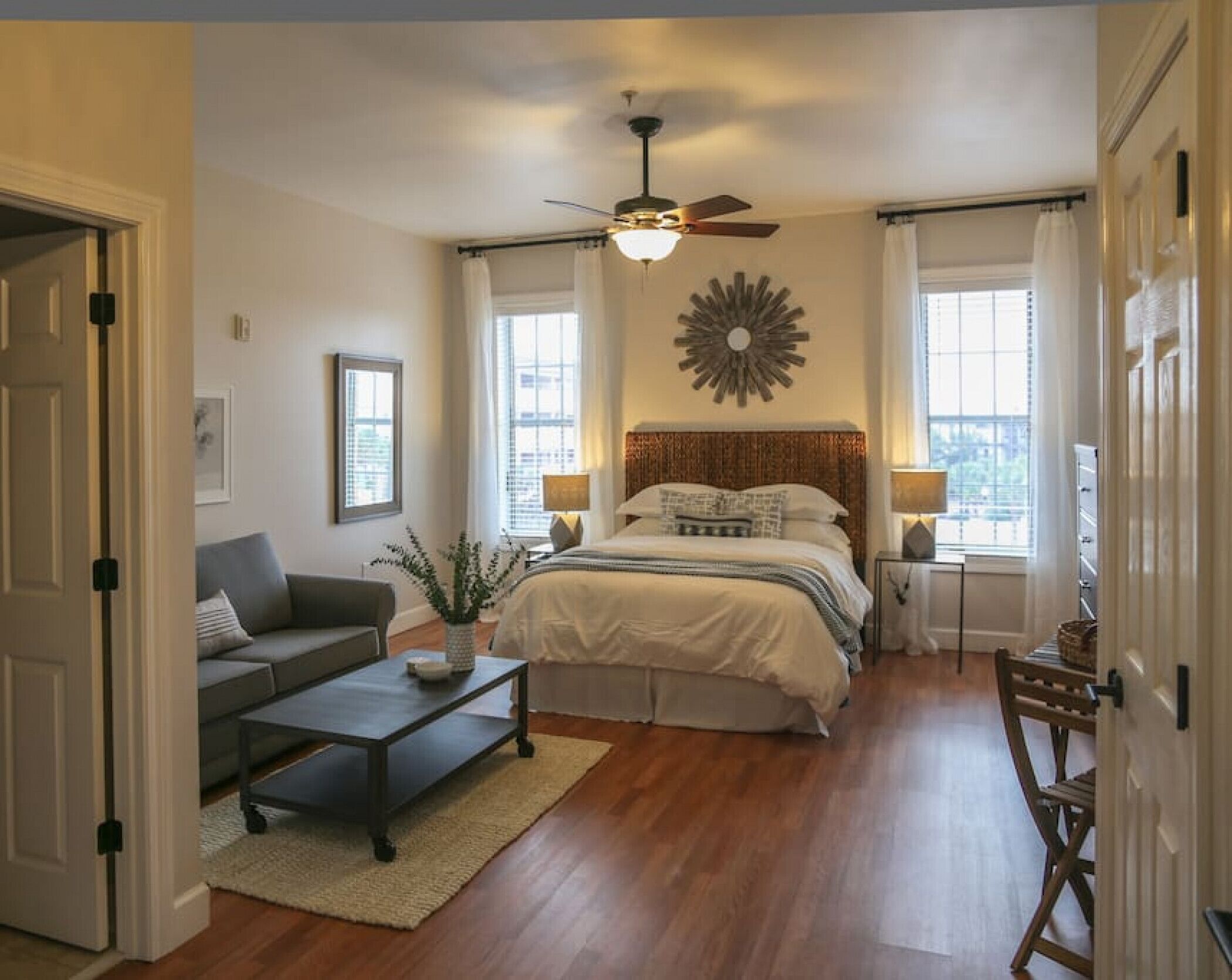 Charming Studio 30A, Seacrest!  Walk to Rosemary! Free Private Beach Access!