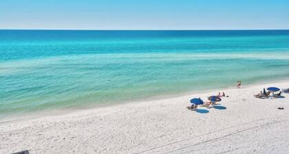 Charming Studio 30A, Seacrest! Walk to Rosemary! Free Private Beach Access!