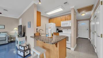 Condo, Multiple Beds (Sandpiper Cove 2029) | Interior