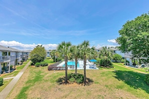 Condo, Multiple Beds (Crystal Village II, unit 18A) | Property grounds - Crystal Village II, Unit 18A (Miramar Beach)