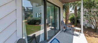 Crystal Village II, Unit 18A