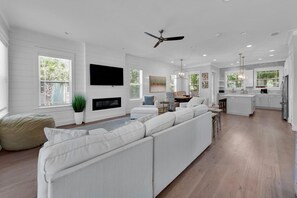 獨棟房屋, 多張床 (Joy of Life) | 起居區