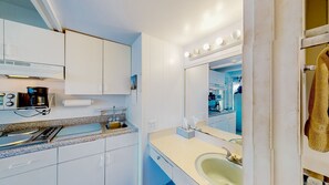 Fridge, microwave, stovetop, coffee/tea maker