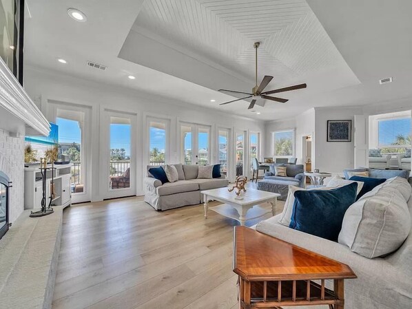 House, Multiple Beds (Aqua Bella) | Living area - Aqua Bella (Destin)