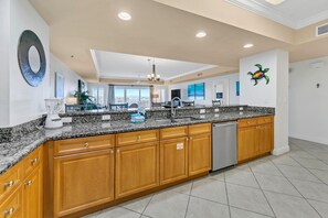 Appart'hôtel, plusieurs lits (Harbor Landing 101B) | Intérieur