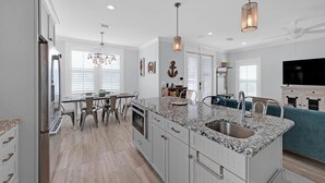 Rumah, Beberapa Tempat Tidur (Sea Suite) | Dapur pribadi
