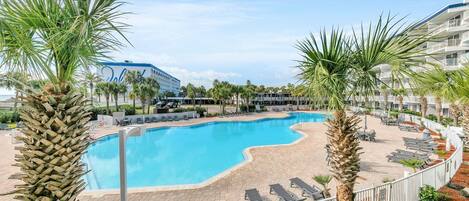 Appartement, Meerdere bedden, uitzicht op het strand (Destin West Gulfside 304) | Zwembad | 2 buitenzwembaden en een verwarmd zwembad