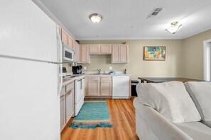 Condo, 1 King Bed with Sofa bed (Sunset Cottages 2C) | Living area - Sunset Cottages 2C (Fort Walton Beach)