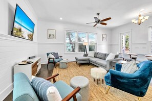 House, Multiple Beds (Peace of Blue) | Living area - Peace of Blue (Santa Rosa Beach)