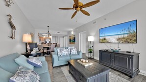 Condo, nhiều giường (Ariel Dunes I - 1209) | Khu phòng khách