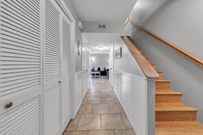 Interior - Southbay by the Gulf 78 (Destin)