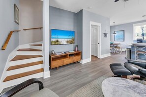 Living area - Crystal Village II, Unit 10B (Miramar Beach)