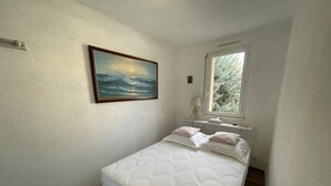Unclassified image, 3 of 9, button - APPARTEMENT COTE D'AZUR 3 (BORMES-LES-MIMOSAS)