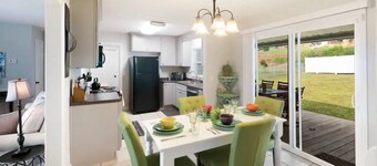 Pets Welcome - 5 Miles to Downtown Chattanooga; Quiet Neighborhood, Dog-friendly home w/Fence