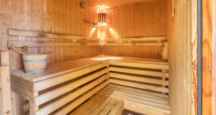 Ferienwohnung 'Ruhiges Nest Mit Sauna Und Garten' mit Gemeinschaftsgarten und WLAN