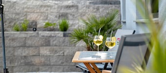Apartment 'Ferienwohnung Mit Eigenem Eingang' with Private Terrace, Wi-Fi and Air Conditioning