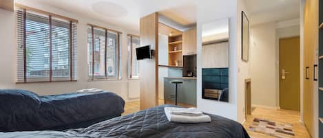 1 bedroom, free WiFi, bed sheets