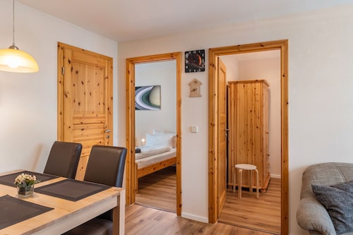 Holiday Home 'Ferienhaus Saturn' with Private Terrace, Private Garden and Wi-Fi