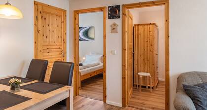 Holiday Home 'Ferienhaus Saturn' with Private Terrace, Private Garden and Wi-Fi