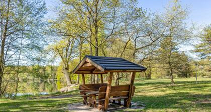 Holiday Home 'Ferienhaus Großtrappe, Barrierefrei' with Private Terrace, Private Garden and Wi-Fi