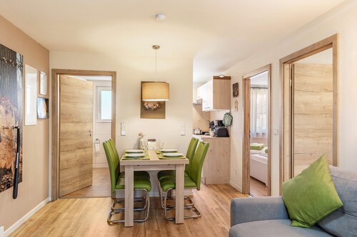 Holiday Home 'Ferienhaus Biber' with Private Terrace, Private Garden and Wi-Fi