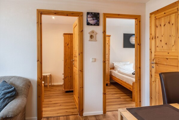 2 bedrooms, free WiFi, bed sheets