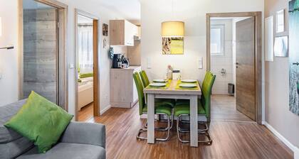 Holiday Home 'Ferienhaus Zauneidechse' with Private Terrace, Private Garden and Wi-Fi