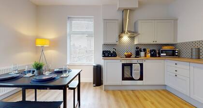 Cohost Partners Charming 1BR Flat Cardiff Bay