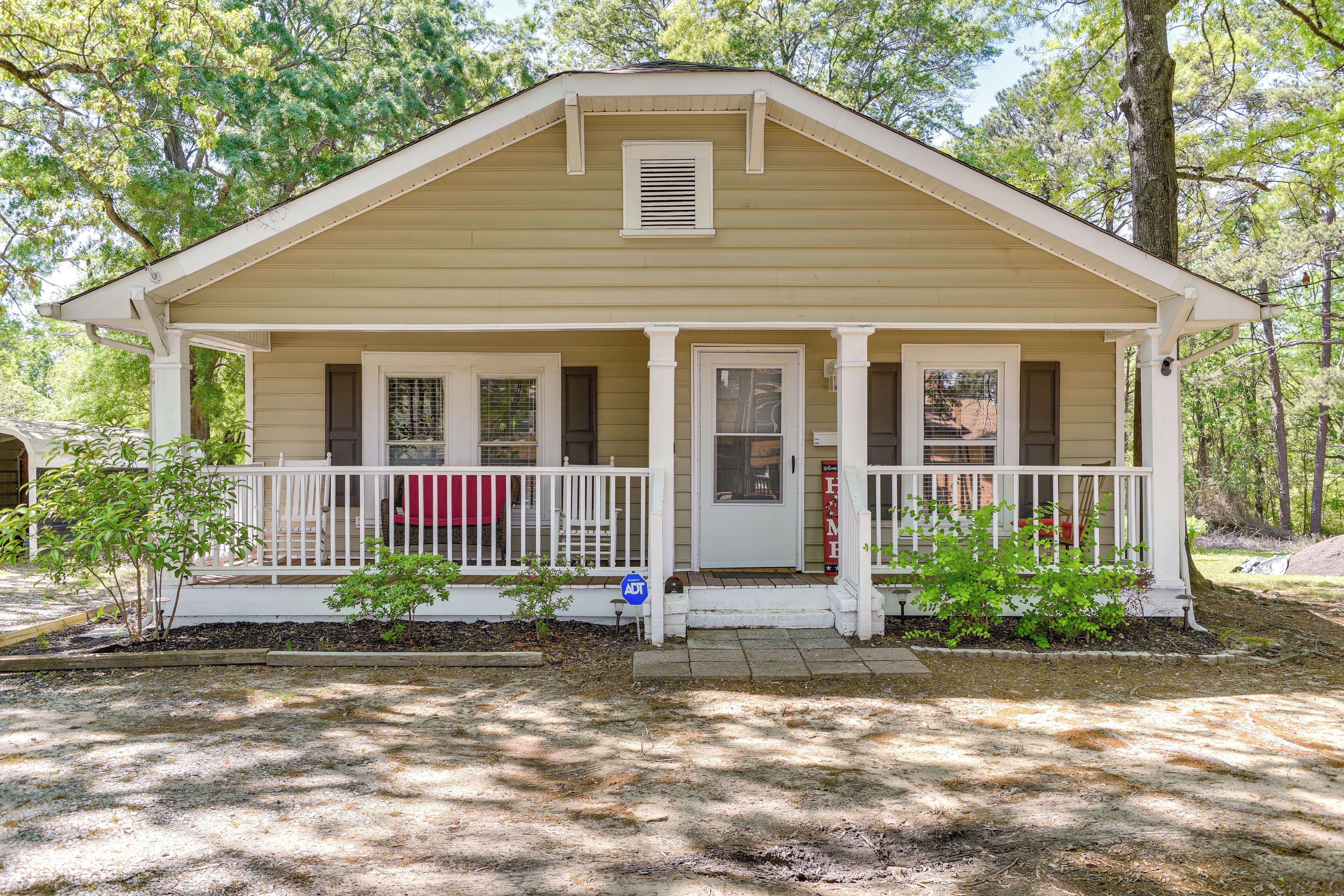Durham Home w/ Screened Porch ~ 3 Mi to Downtown!