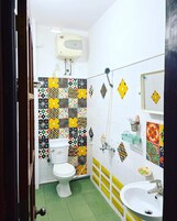 Habitación estándar, vistas a la ciudad | Wifi gratis