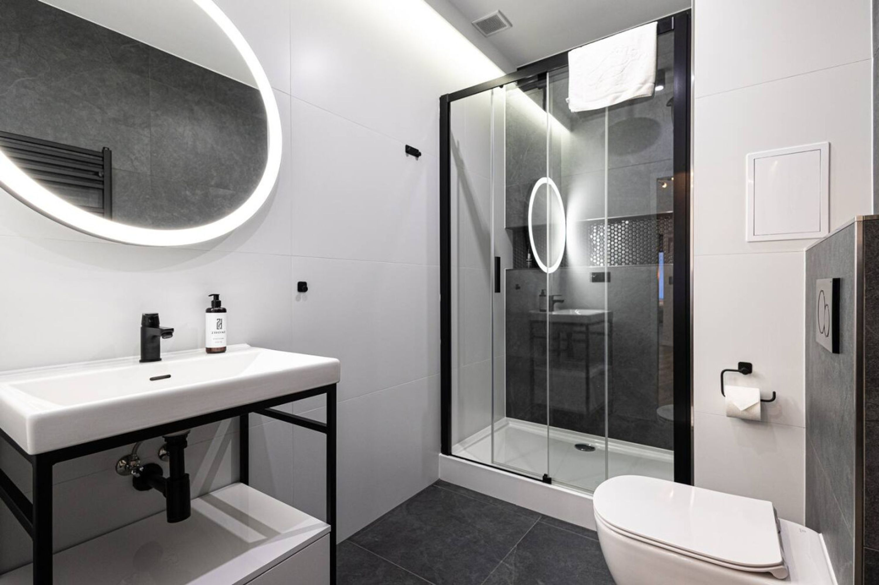 House, Smoking | 3 bedrooms